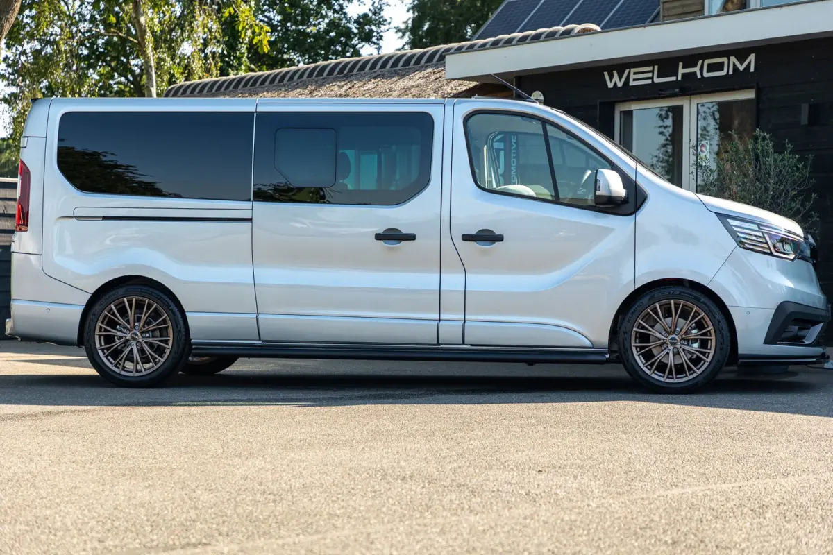 2.0 Blue dCi EDC 170 T29 L2H1 Extra Dubbele Cabine I Automaat I 19 Inch I Spoilerset I Trekhaak I Camera I Nieuw