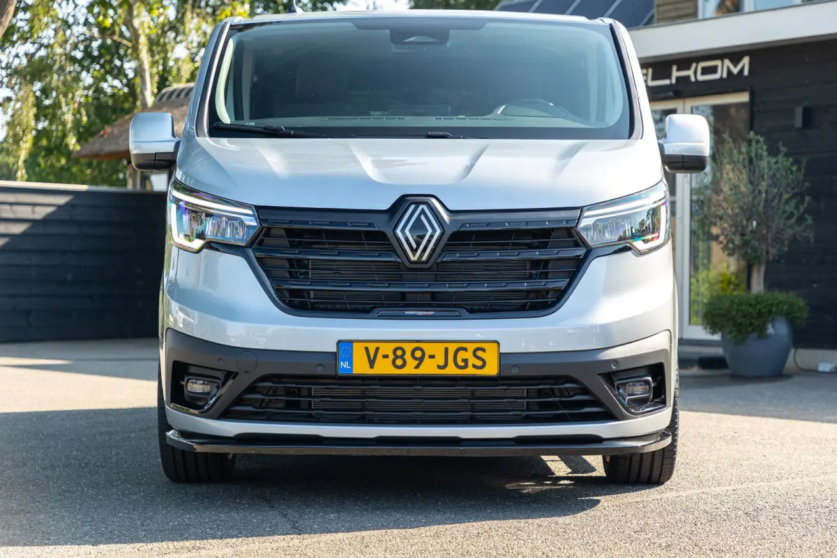 2.0 Blue dCi EDC 170 T29 L2H1 Extra Dubbele Cabine I Automaat I 19 Inch I Spoilerset I Trekhaak I Camera I Nieuw