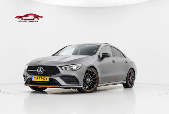 200 Premium Plus Pano/Edition/Sfeer/Camera