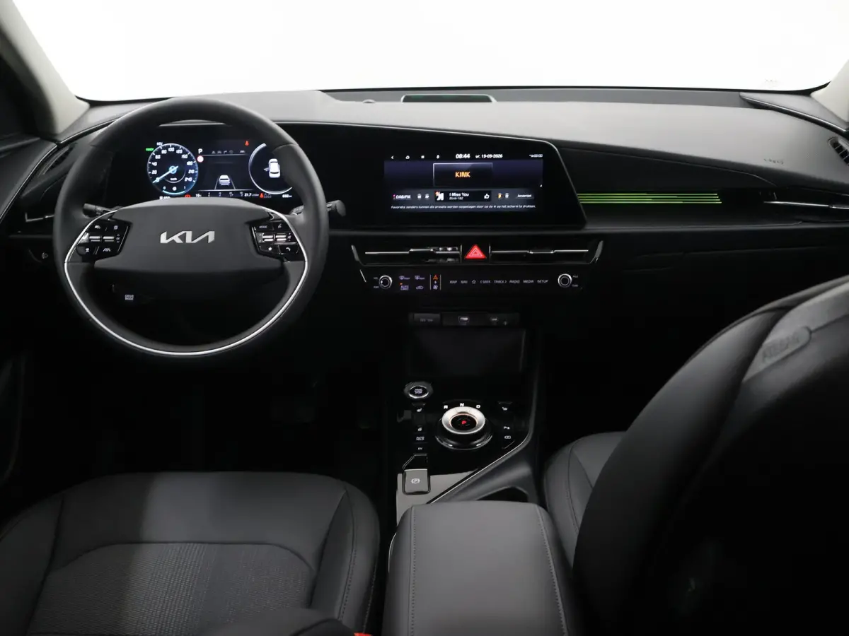 1.6 GDi PHEV DynamicPlusLine Edition | 18” lichtmetalen velgen | Elektrisch verstelbare bestuurdersstoel | Stoel/Stuurwielverwarming | LED Koplampen | Elektrisch bedienbare achterklep |
