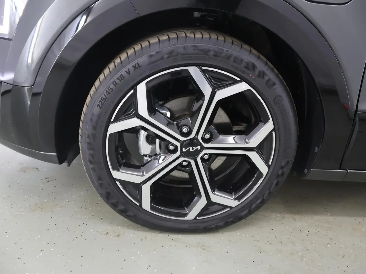 1.6 GDi PHEV DynamicPlusLine Edition | 18” lichtmetalen velgen | Elektrisch verstelbare bestuurdersstoel | Stoel/Stuurwielverwarming | LED Koplampen | Elektrisch bedienbare achterklep |
