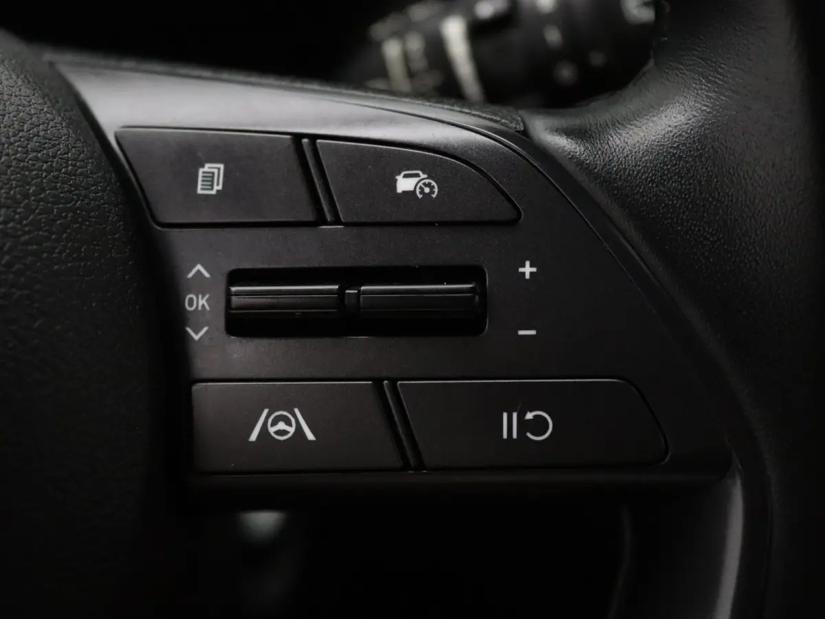 84pk MPI Comfort Apple Carplay/Android Auto | Airco