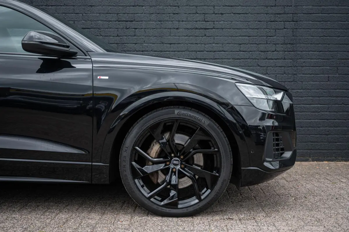 55 TFSI e quattro S-Line B&O 23INCH RS SEATS
