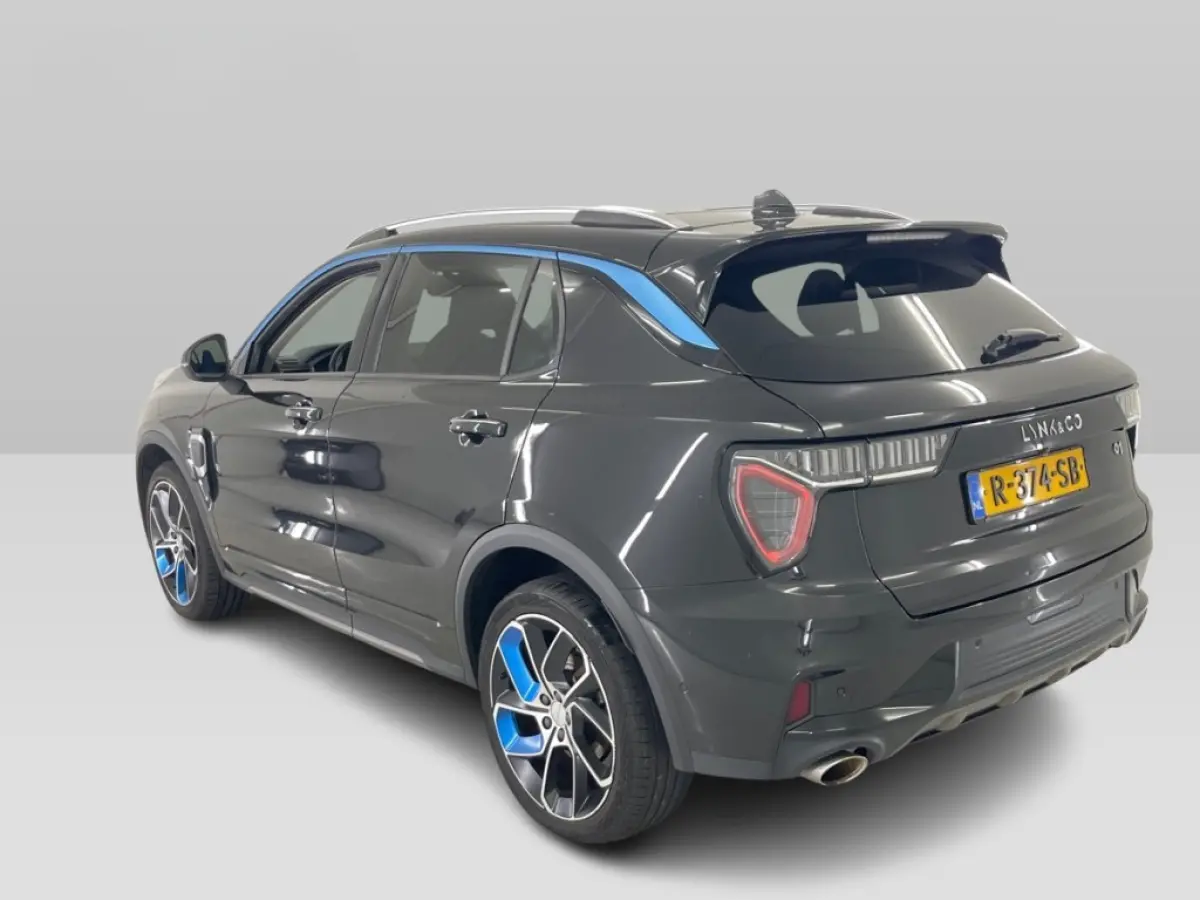 1.5 | altijd Ruime voorraad | zwart & blauw | PHEV | plug-in hybride | panoramadak | zwart & blauw