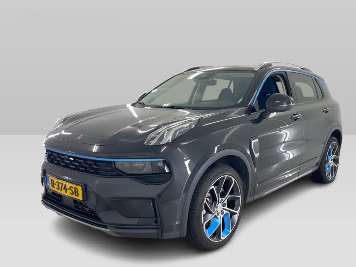 1.5 | altijd Ruime voorraad | zwart & blauw | PHEV | plug-in hybride | panoramadak | zwart & blauw
