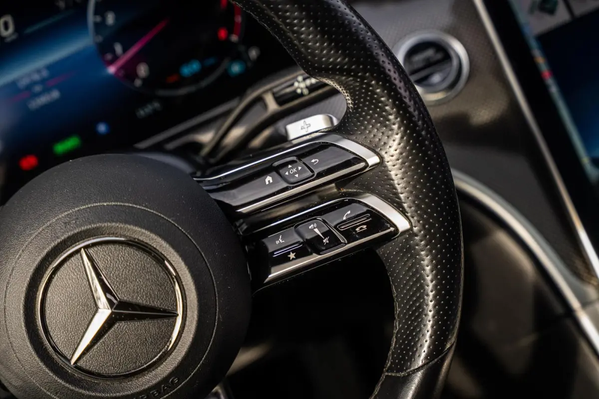C200 AMG|BURMESTER|PANO|CAM|SFEERV|ACC