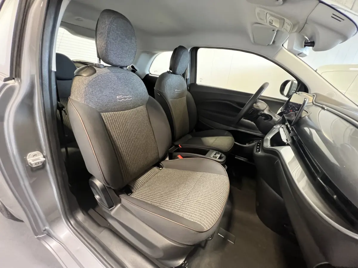 Icon 42 kWh | SoH 94.2% | Navigatie/Android/Apple Carplay | LM Velgen 16" | Cruise Control | DAB | Cruise Control | Airco |