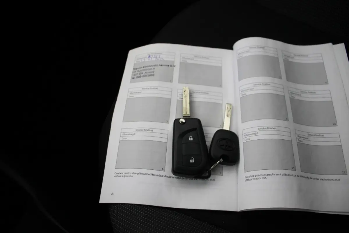 1.0 VVT-I X-Fun - Airco, Multifunctioneel stuur, Bluetooth