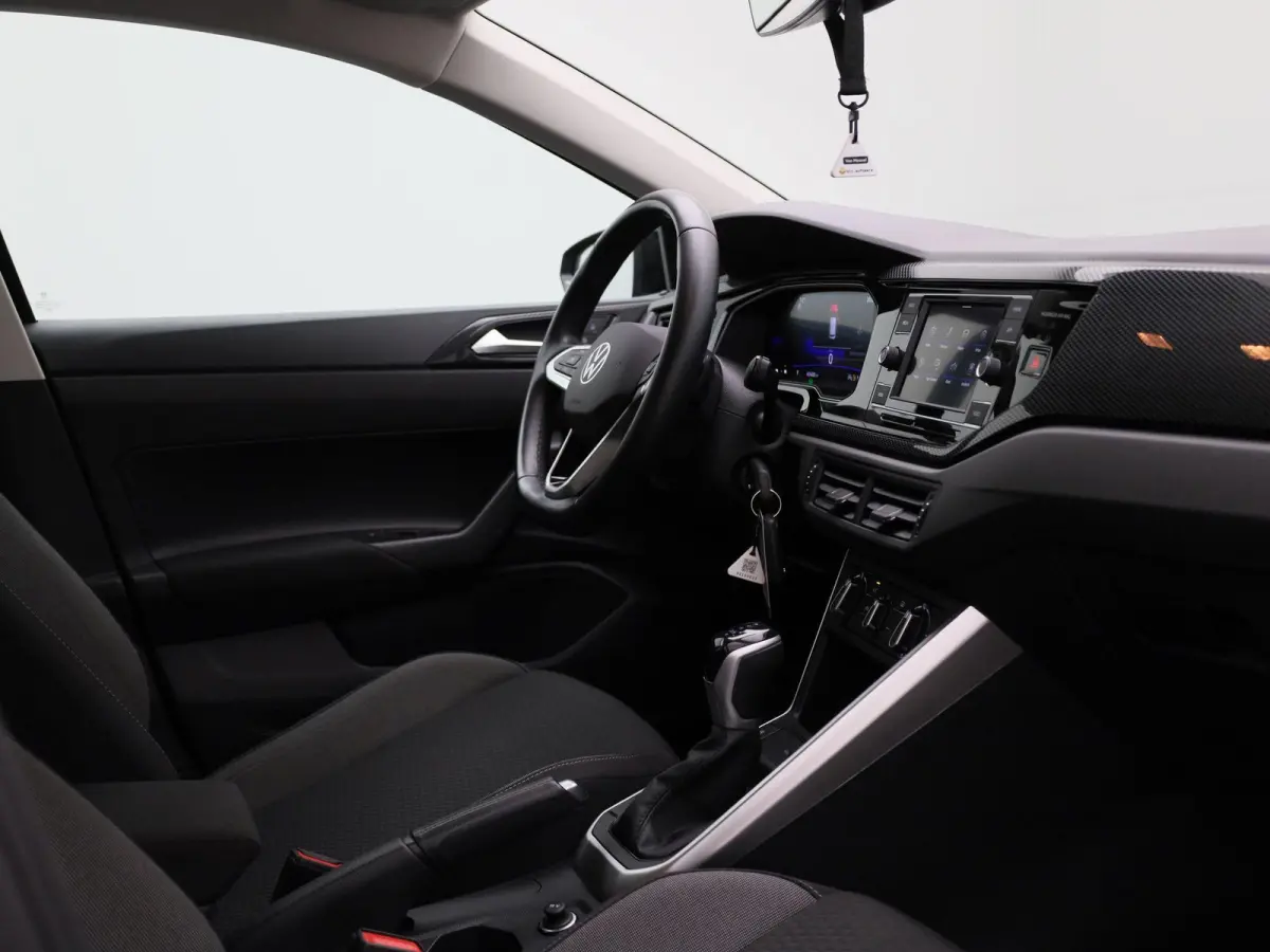 1.0 TSI Life 95 PK | Automaat | Adaptive Cruise Control | Lane Assist | Apple Carplay / Android Auto | Parkeersensoren | Lichtmetalenvelgen |