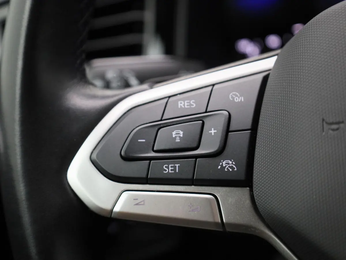 1.0 TSI Life 95 PK | Automaat | Adaptive Cruise Control | Lane Assist | Apple Carplay / Android Auto | Parkeersensoren | Lichtmetalenvelgen |