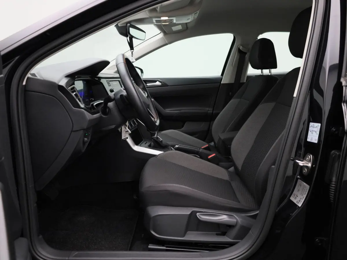 1.0 TSI Life 95 PK | Automaat | Adaptive Cruise Control | Lane Assist | Apple Carplay / Android Auto | Parkeersensoren | Lichtmetalenvelgen |