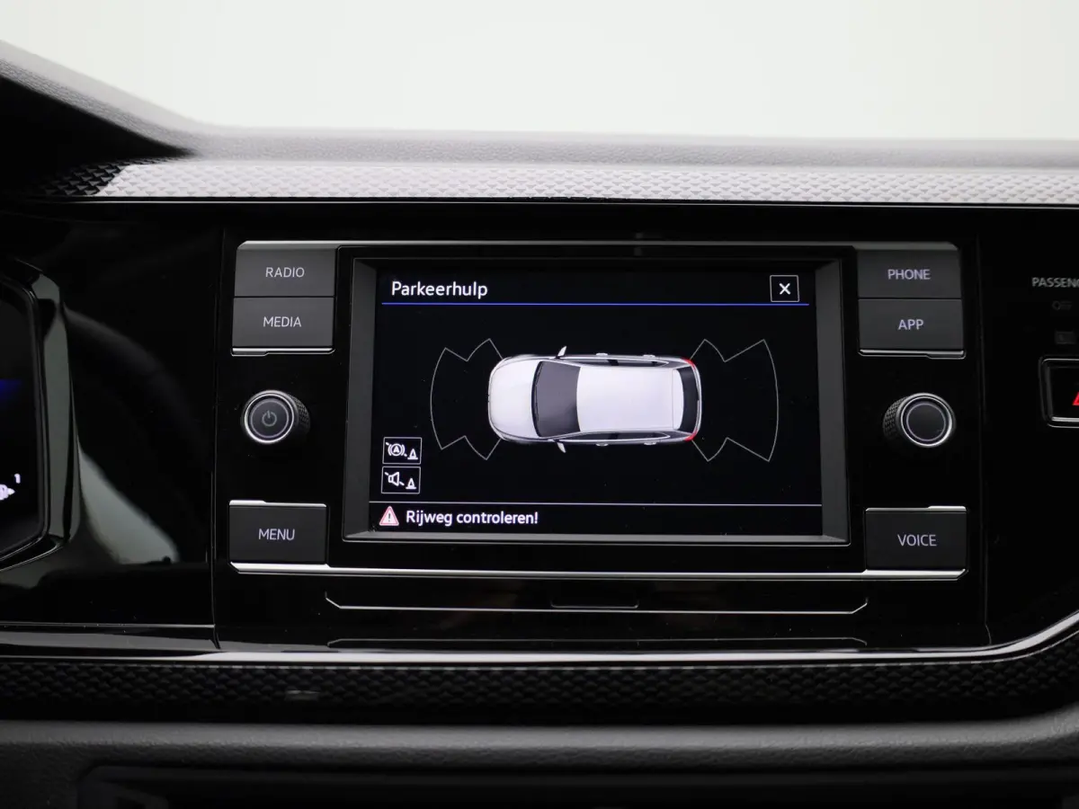 1.0 TSI Life 95 PK | Automaat | Adaptive Cruise Control | Lane Assist | Apple Carplay / Android Auto | Parkeersensoren | Lichtmetalenvelgen |