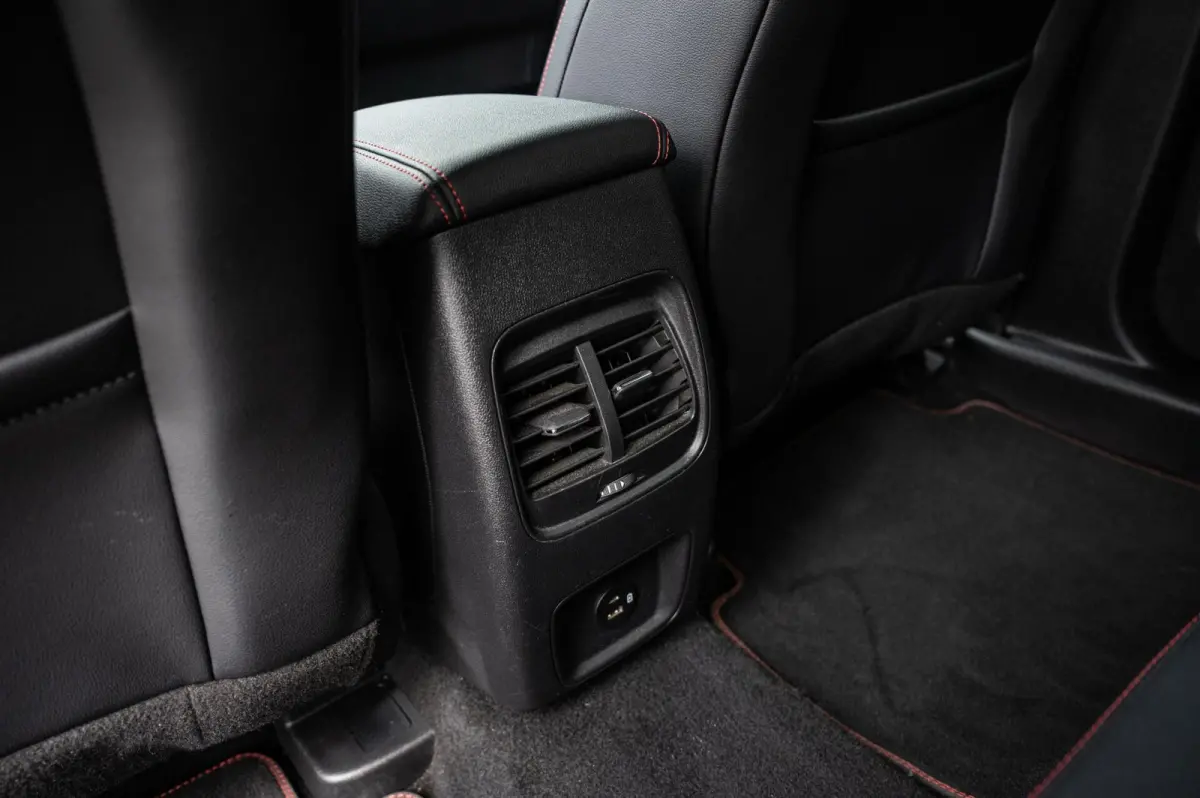 2.5 PHEV ST-Line X PANO TREKHAAK ADAPTIVE CRUISE CAMERA STUURVERWARMING B&O