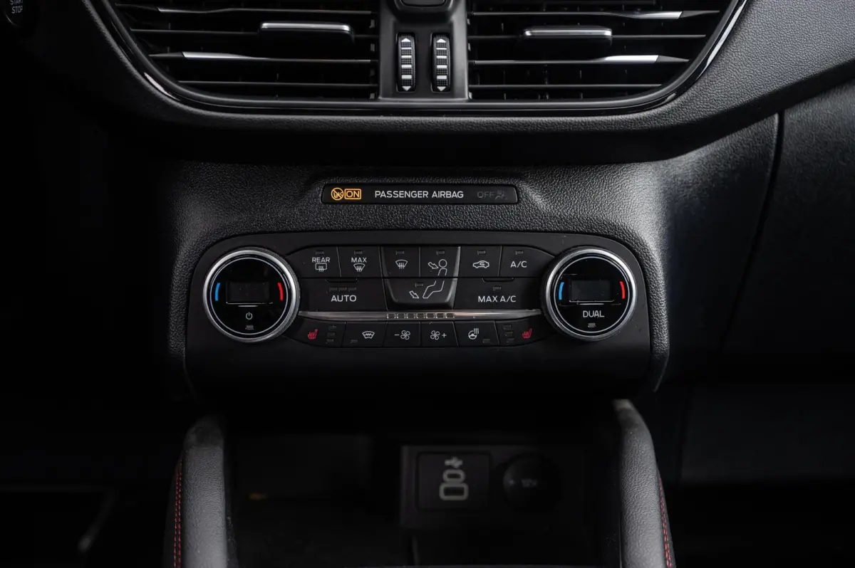 2.5 PHEV ST-Line X PANO TREKHAAK ADAPTIVE CRUISE CAMERA STUURVERWARMING B&O
