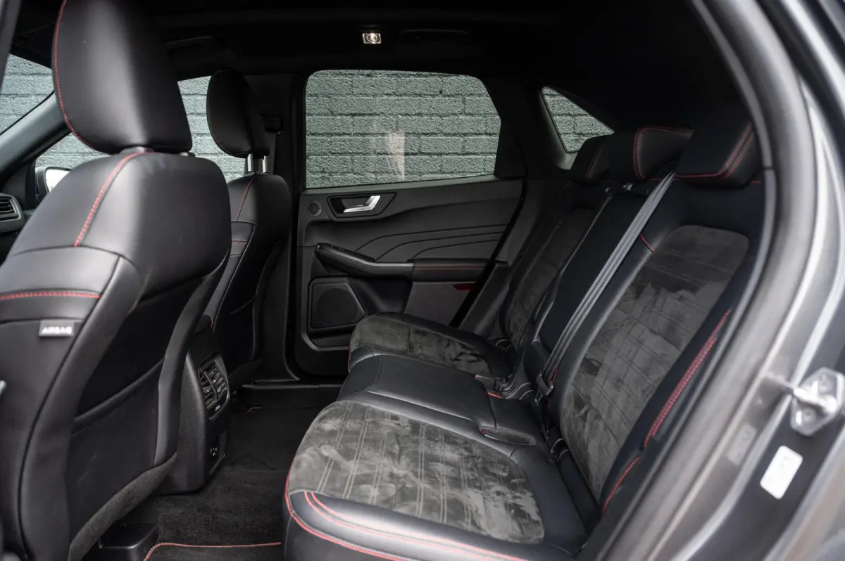 2.5 PHEV ST-Line X PANO TREKHAAK ADAPTIVE CRUISE CAMERA STUURVERWARMING B&O