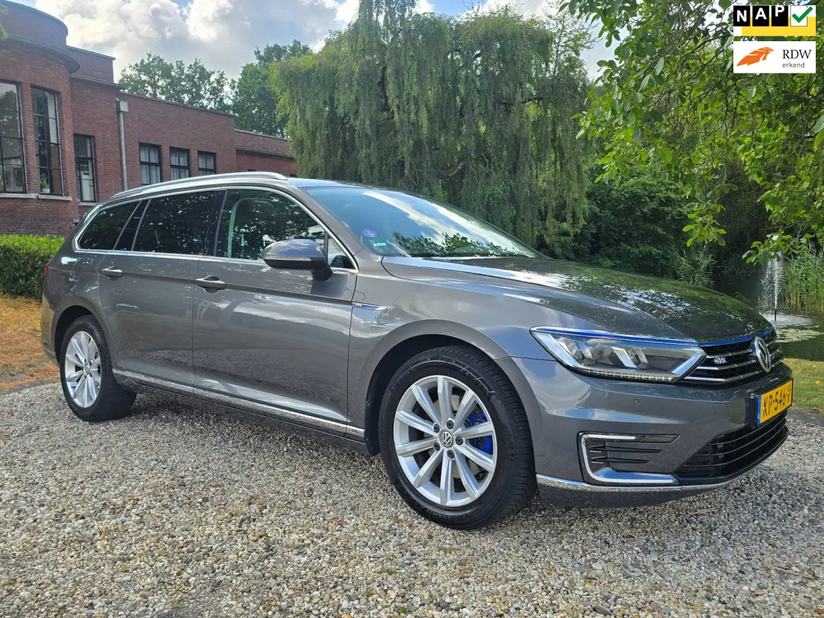 1.4 TSI GTE Connected Series Plus