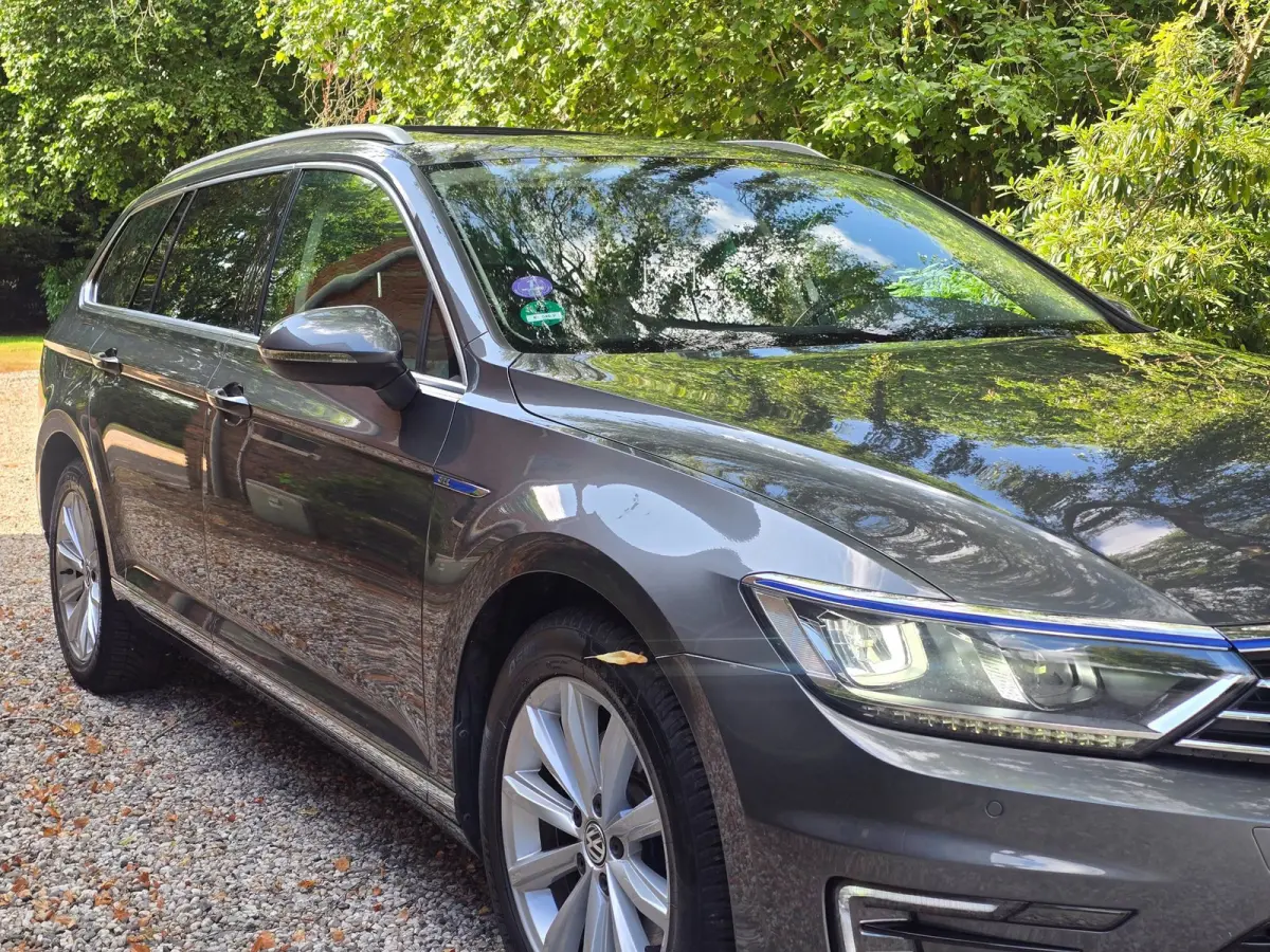 1.4 TSI GTE Connected Series Plus