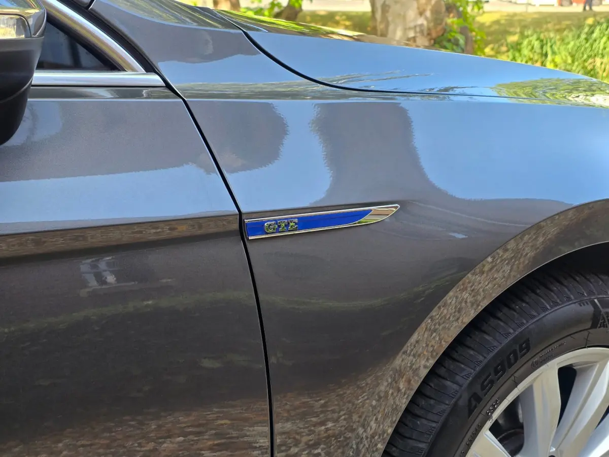 1.4 TSI GTE Connected Series Plus