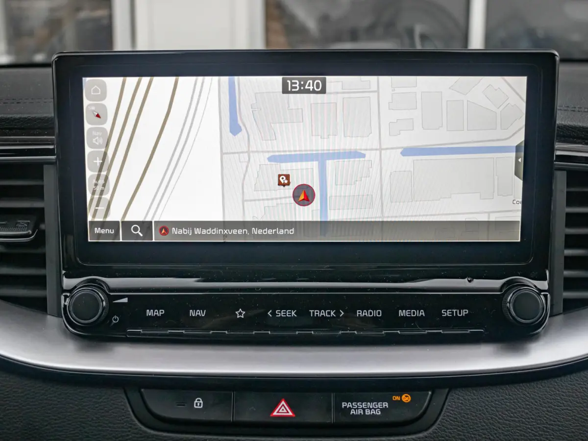 1.0 T-GDi DynamicPlusLine Navigatie l Stoel Stuur verwarming l