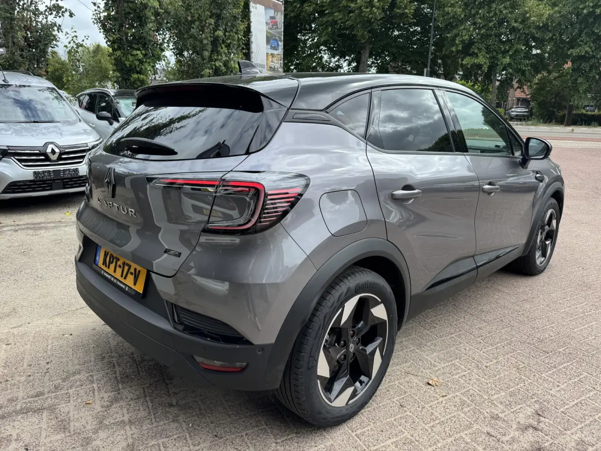 1.8 E-Tech full hybrid 160 Techno