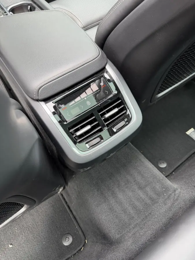 B5 Ultimate Pano-dak | Parkeerverw.| B&W | Trekh. | Nappa massage/ventilatie | 20"