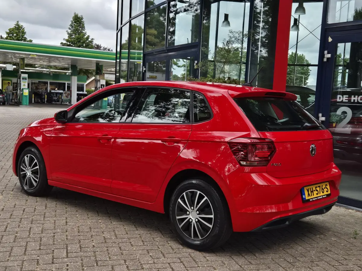 1.0 Comfortline Business | Airconditioning | Navigatie | Electr. ramen | Centr. vergendeling op afstand | Cruise Control