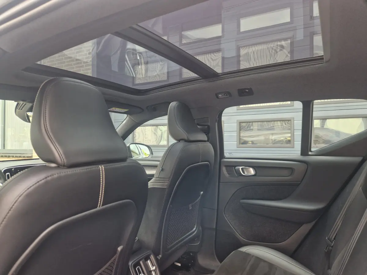 T4 R-Design PANO | Harman Kardon | 360 | NL auto
