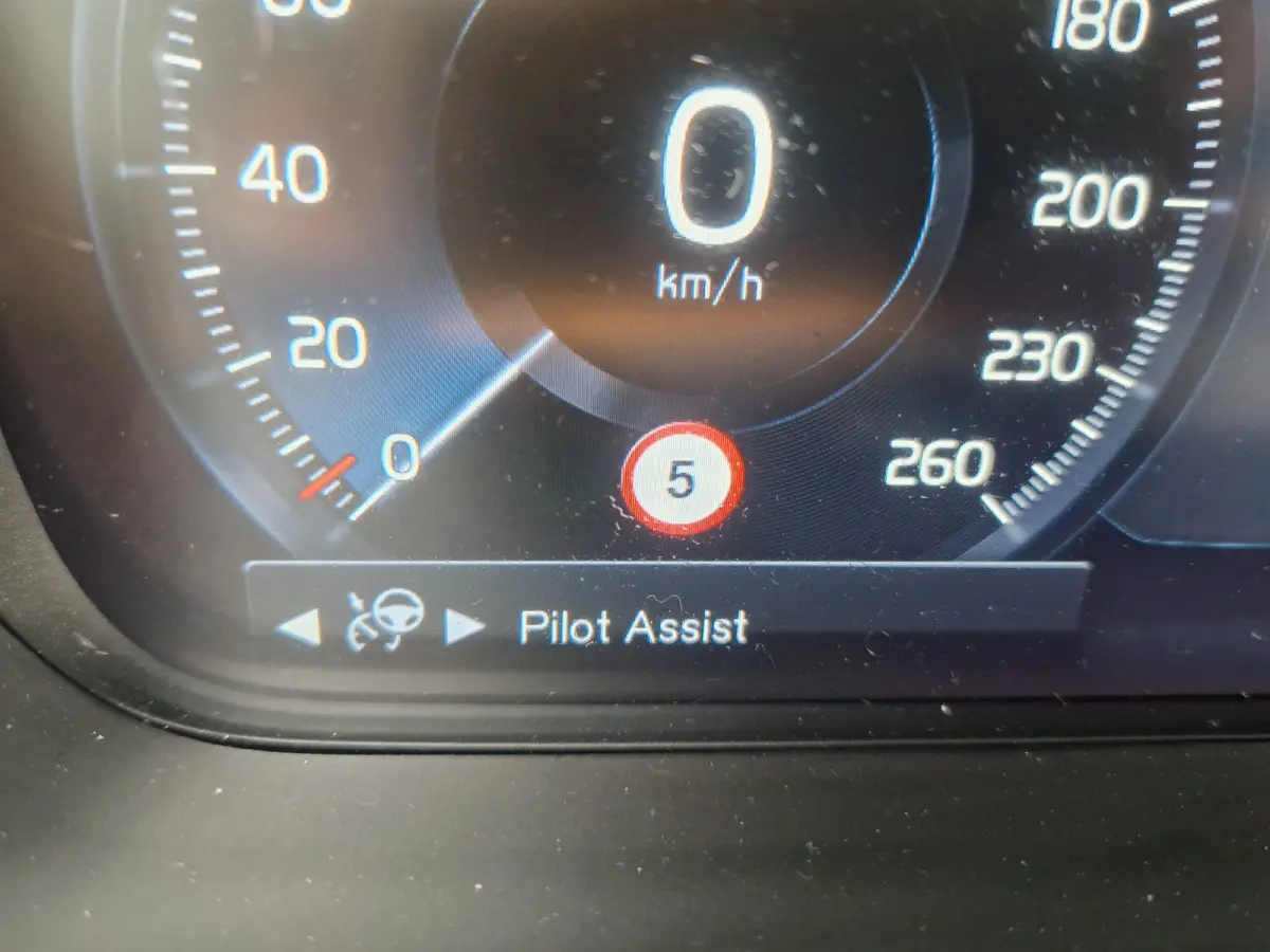 T8 Recharge AWD Inscription Intro Edition Massage | Harman Kardon | Scandinavian Line