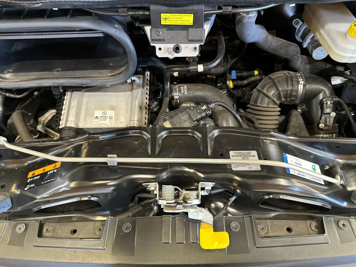 2.2 BlueHDi 140 S&S L2H2 3.3t | Apple Carplay/Android Auto | Trekhaak | Achteruitrijcamera | Navigatie | Cruise control |