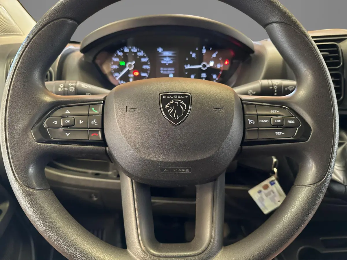 2.2 BlueHDi 140 S&S L2H2 3.3t | Apple Carplay/Android Auto | Trekhaak | Achteruitrijcamera | Navigatie | Cruise control |