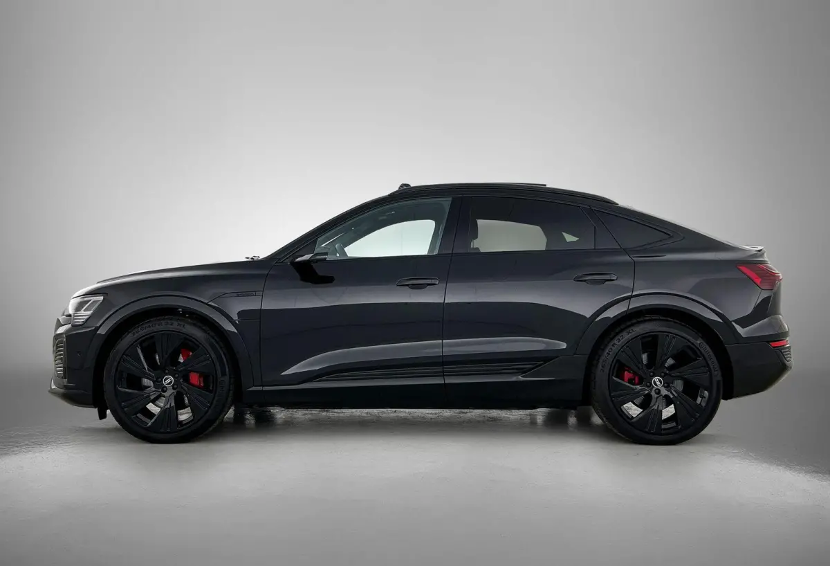 55 quattro S Edition 115 kWh 408 PK | S-line l Adaptive Cruise Control l Panoramadak l Luchtvering | Bang & Olufsen Premium 3D l 360 Camera l Trekhaak l Apple Carplay | Android Auto l Privac