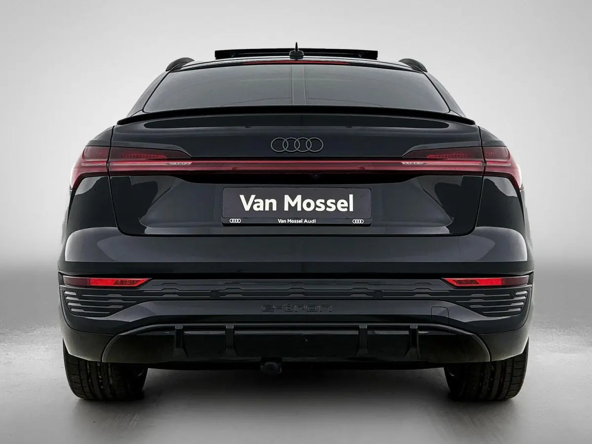 55 quattro S Edition 115 kWh 408 PK | S-line l Adaptive Cruise Control l Panoramadak l Luchtvering | Bang & Olufsen Premium 3D l 360 Camera l Trekhaak l Apple Carplay | Android Auto l Privac