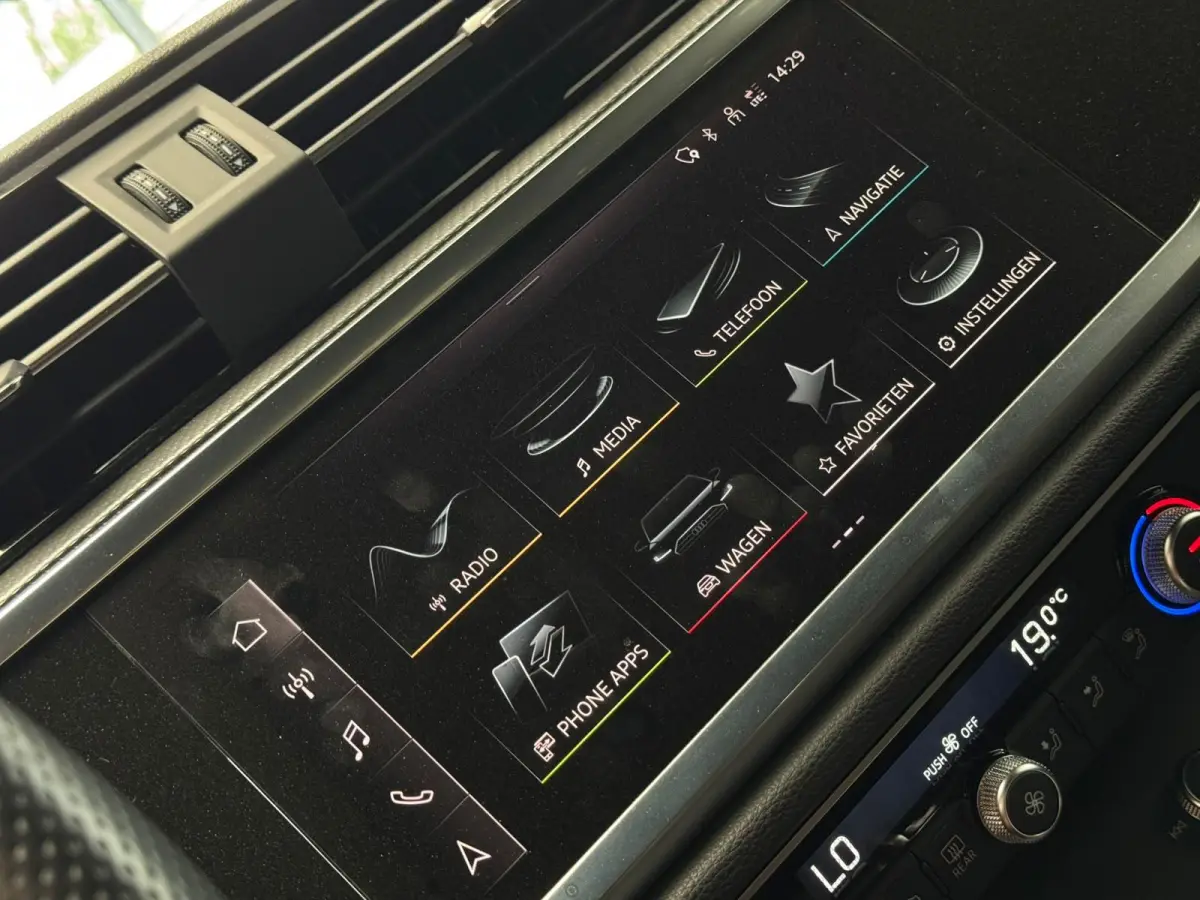 35 TFSI s-line / pano / camera / sfeerverlichting