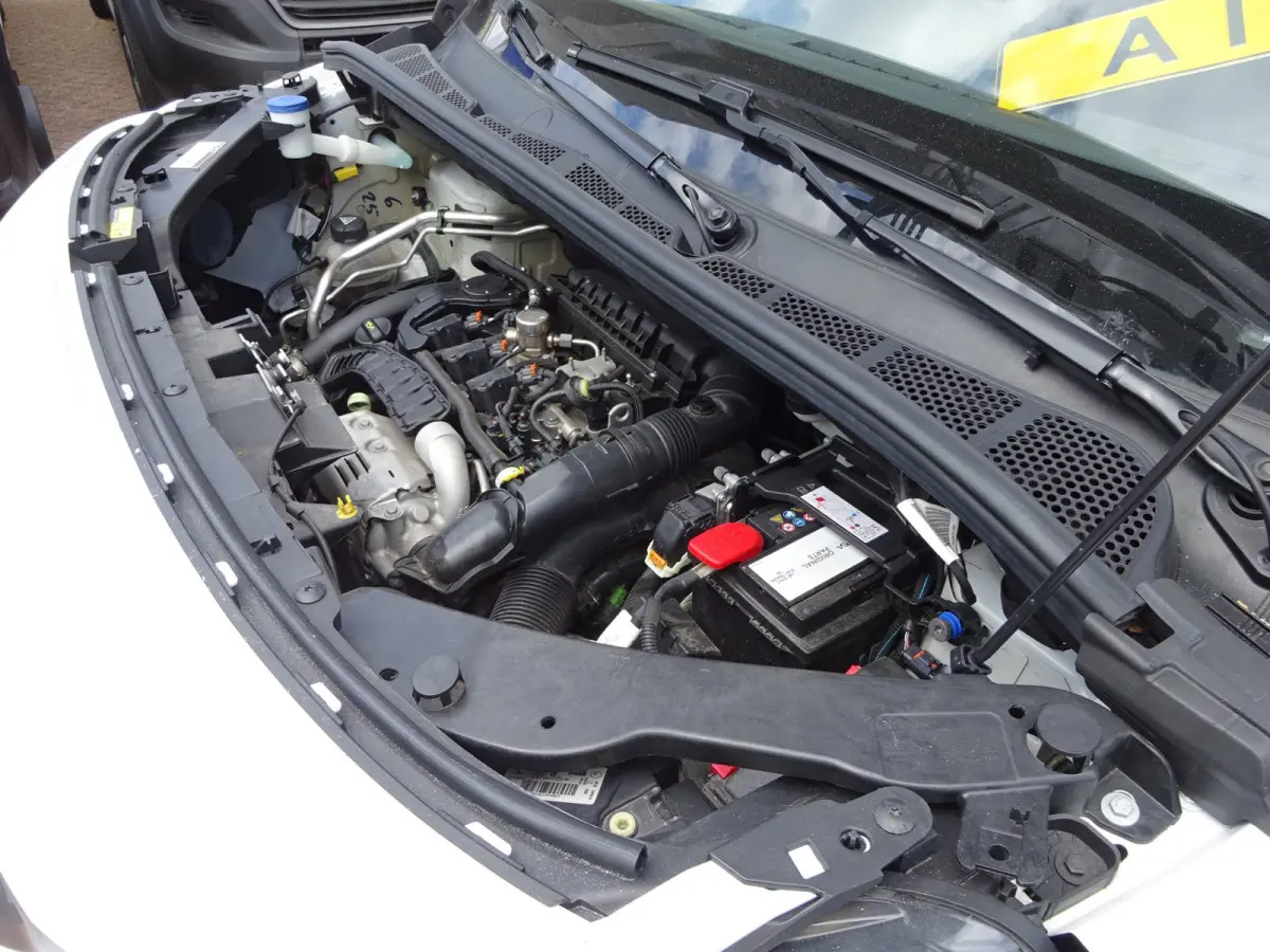 1.2 PureTech Pro BENZINE AIRCO NAVI CRUISE CONTROL PDC SCHUIFDEUR
