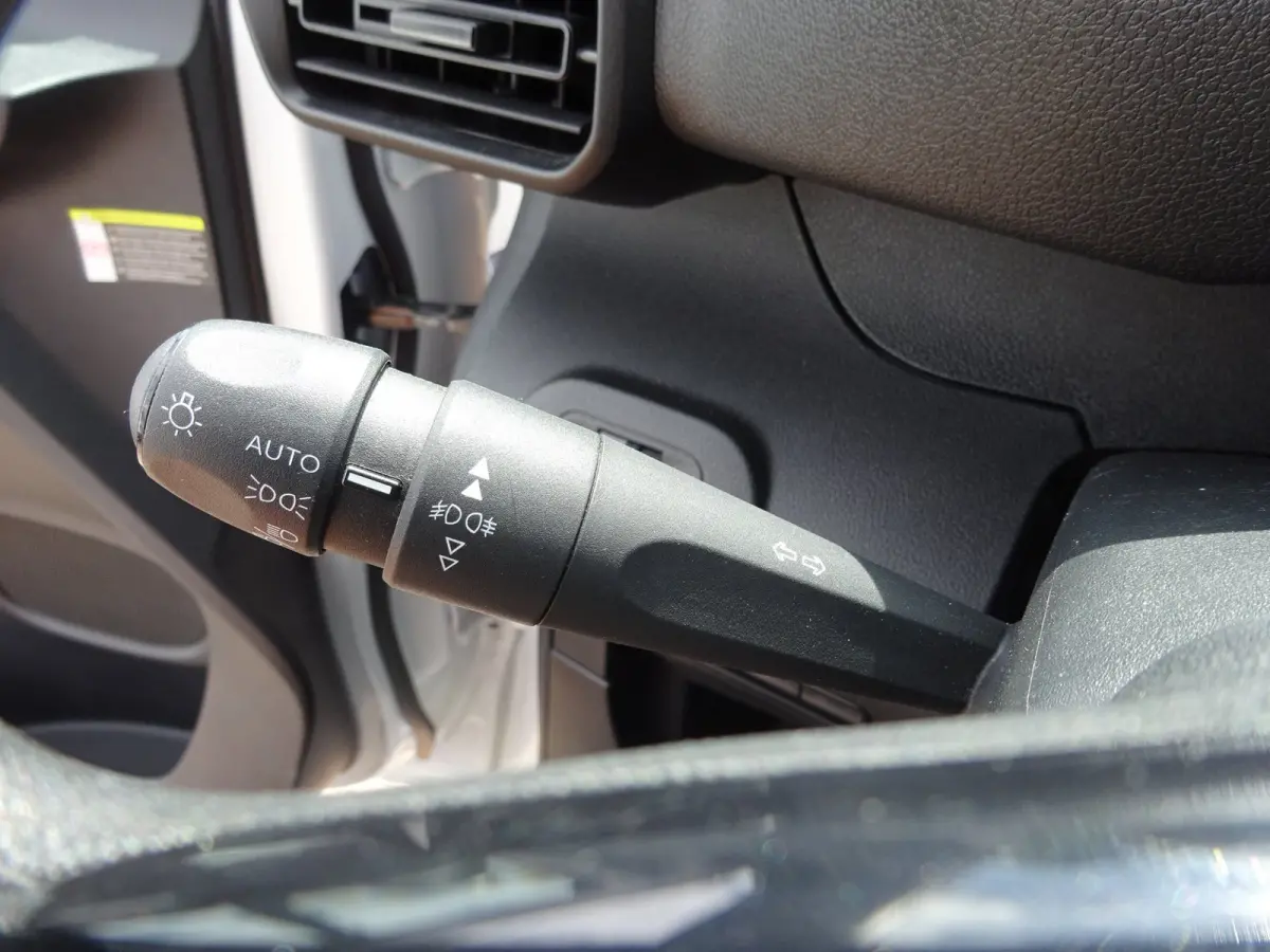 1.2 PureTech Pro BENZINE AIRCO NAVI CRUISE CONTROL PDC SCHUIFDEUR