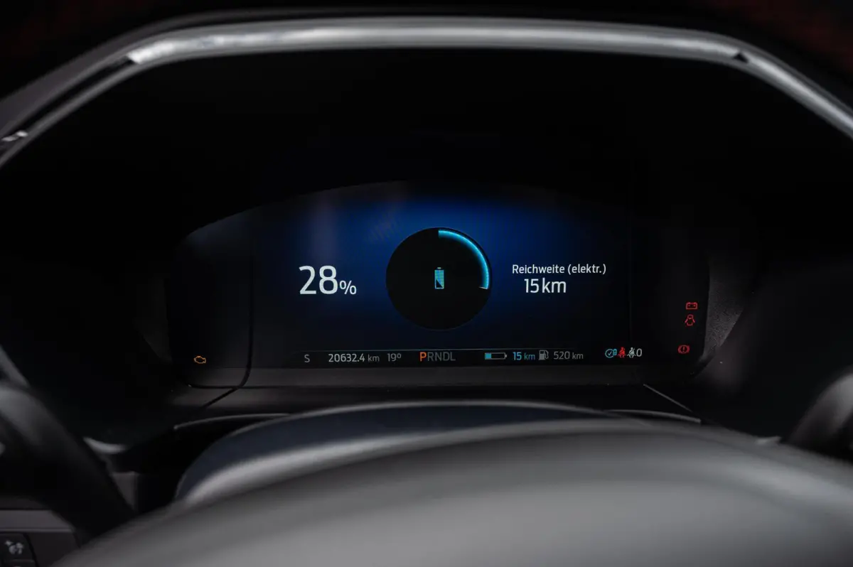 2.5 PHEV ST-Line X PANO TREKHAAK ADAPTIVE CRUISE HEAD UP CAMERA STUURVERWARMING B&O