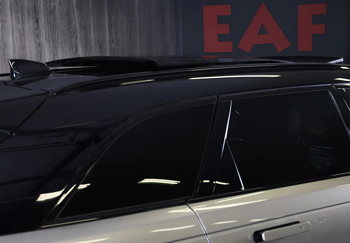 3.0 P400 AWD Dynamic SE MHEV / Batumi Gold / Acc / Lane Assist / Dode Hoek / 360 Camera / Leder /Pano