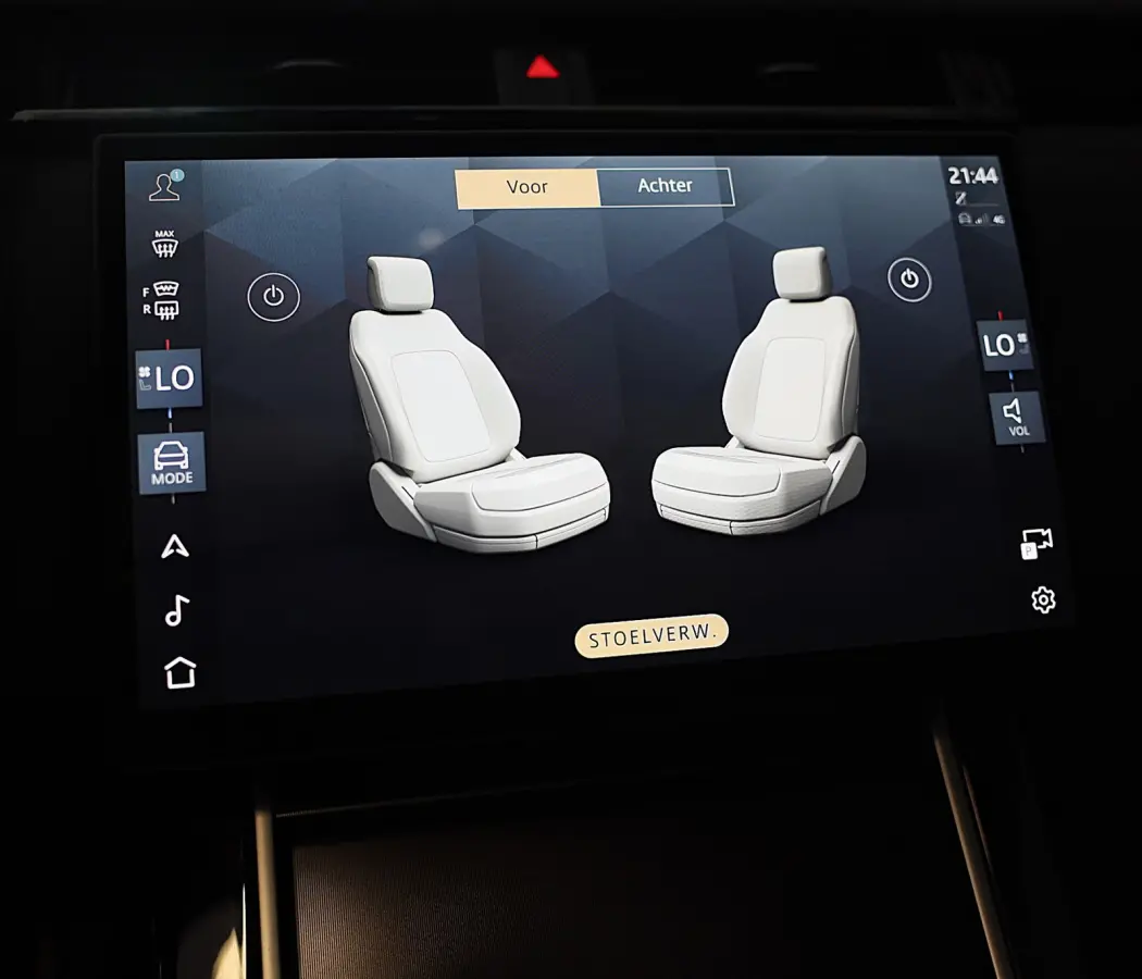 3.0 P400 AWD Dynamic SE MHEV / Batumi Gold / Acc / Lane Assist / Dode Hoek / 360 Camera / Leder /Pano