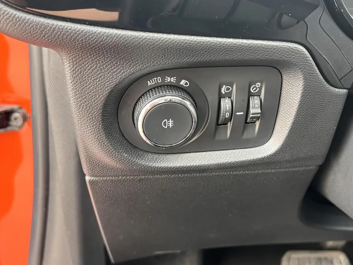 1.2 Edition Automaat Airco Cruise LMV LED NAP