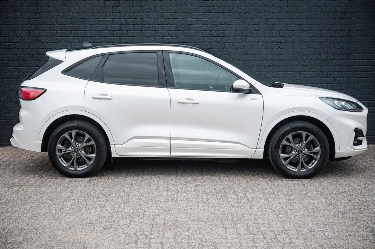 2.5 PHEV ST-Line X PANO TREKHAAK CRUISE HEAD UP CAMERA STUURVERWARMING B&O