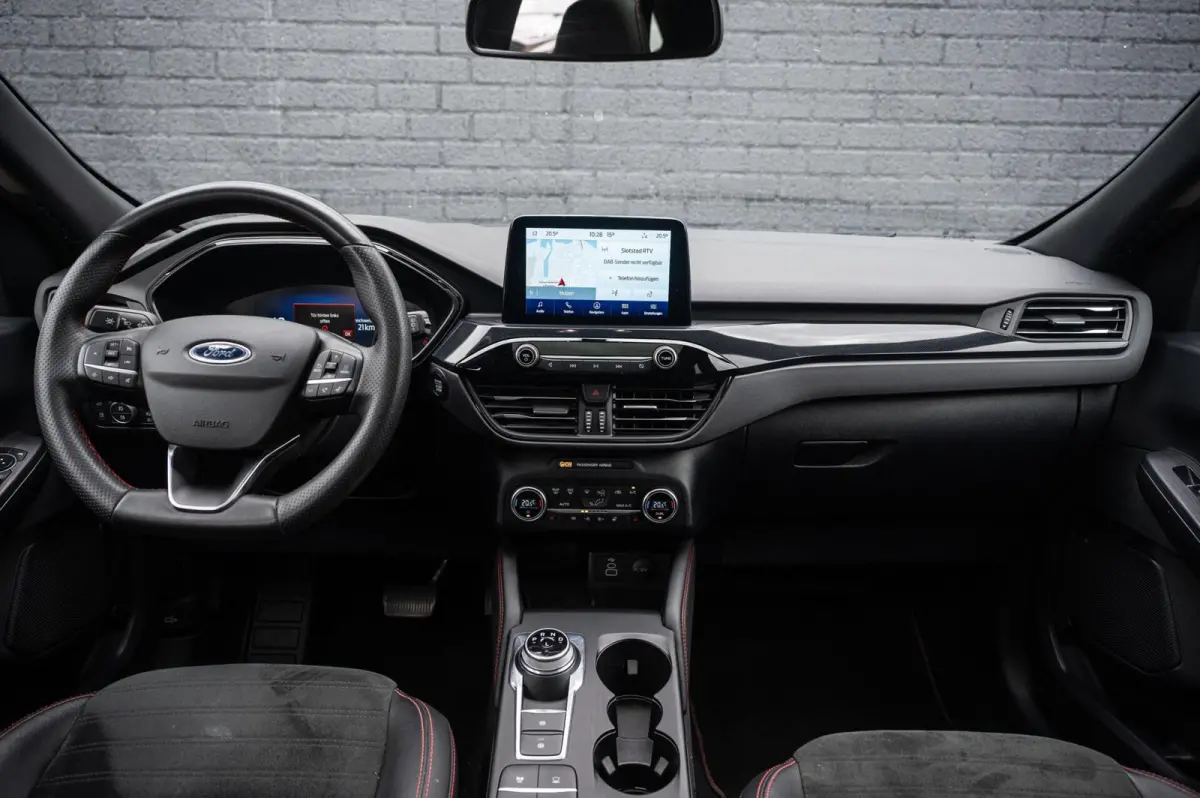 2.5 PHEV ST-Line X PANO TREKHAAK CRUISE HEAD UP CAMERA STUURVERWARMING B&O