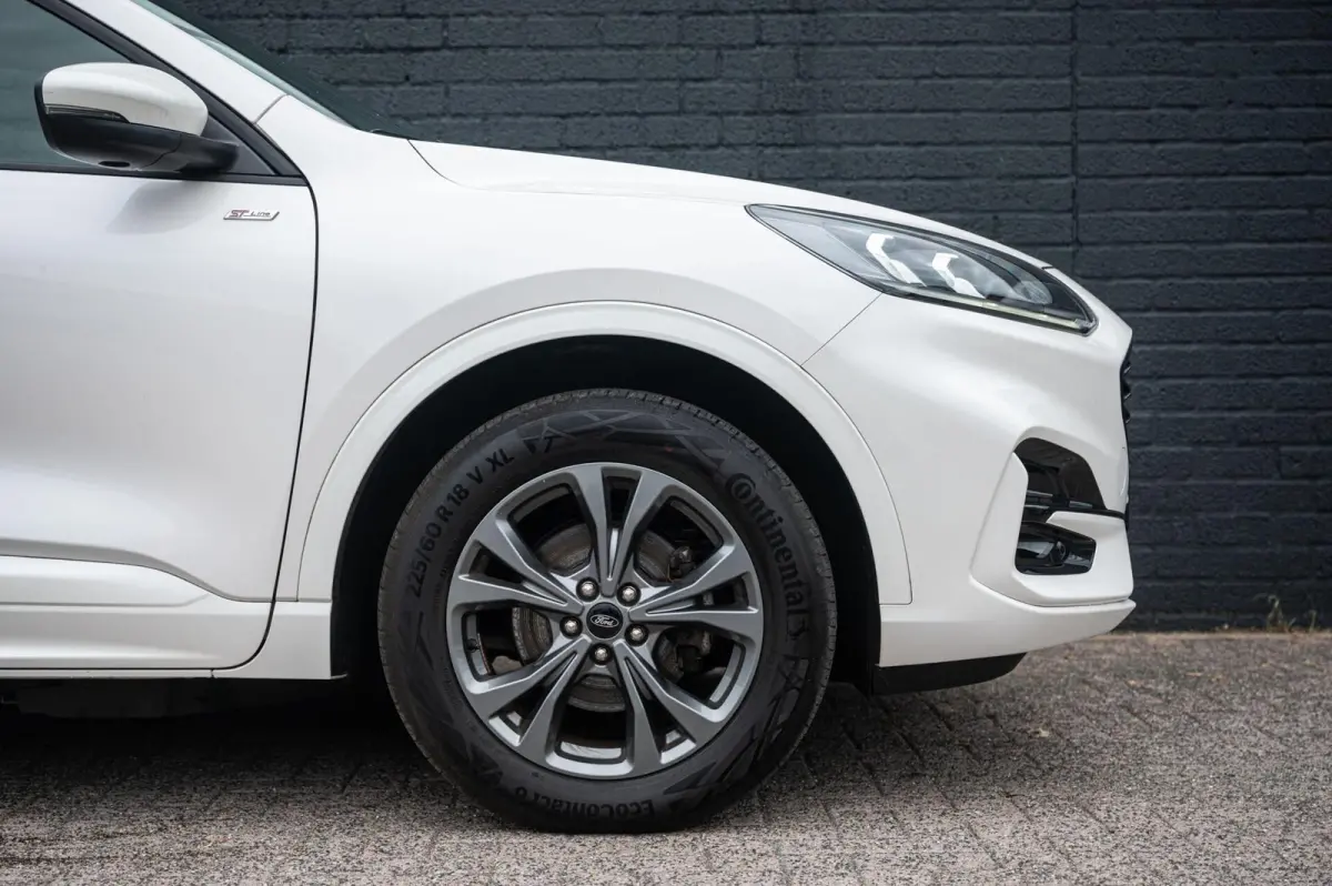 2.5 PHEV ST-Line X PANO TREKHAAK CRUISE HEAD UP CAMERA STUURVERWARMING B&O