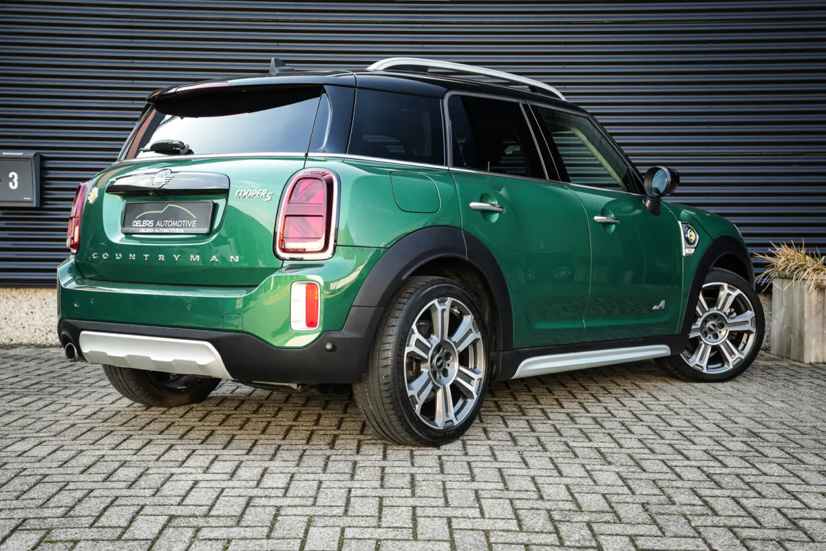 1.5 Cooper ALL4 Untamed Edition | Pano | Carplay | H&K | H.Leder | ACC | Groen metalic |