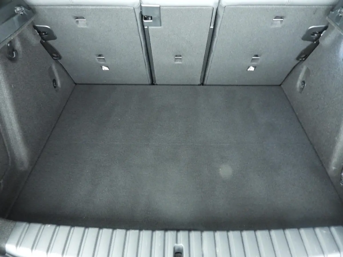 5-deurs 118i | M-Sportpakket | LED | Leder | Panoramadak | Sportstoelen | Sportonderstel | DAB | Alu 18 inch