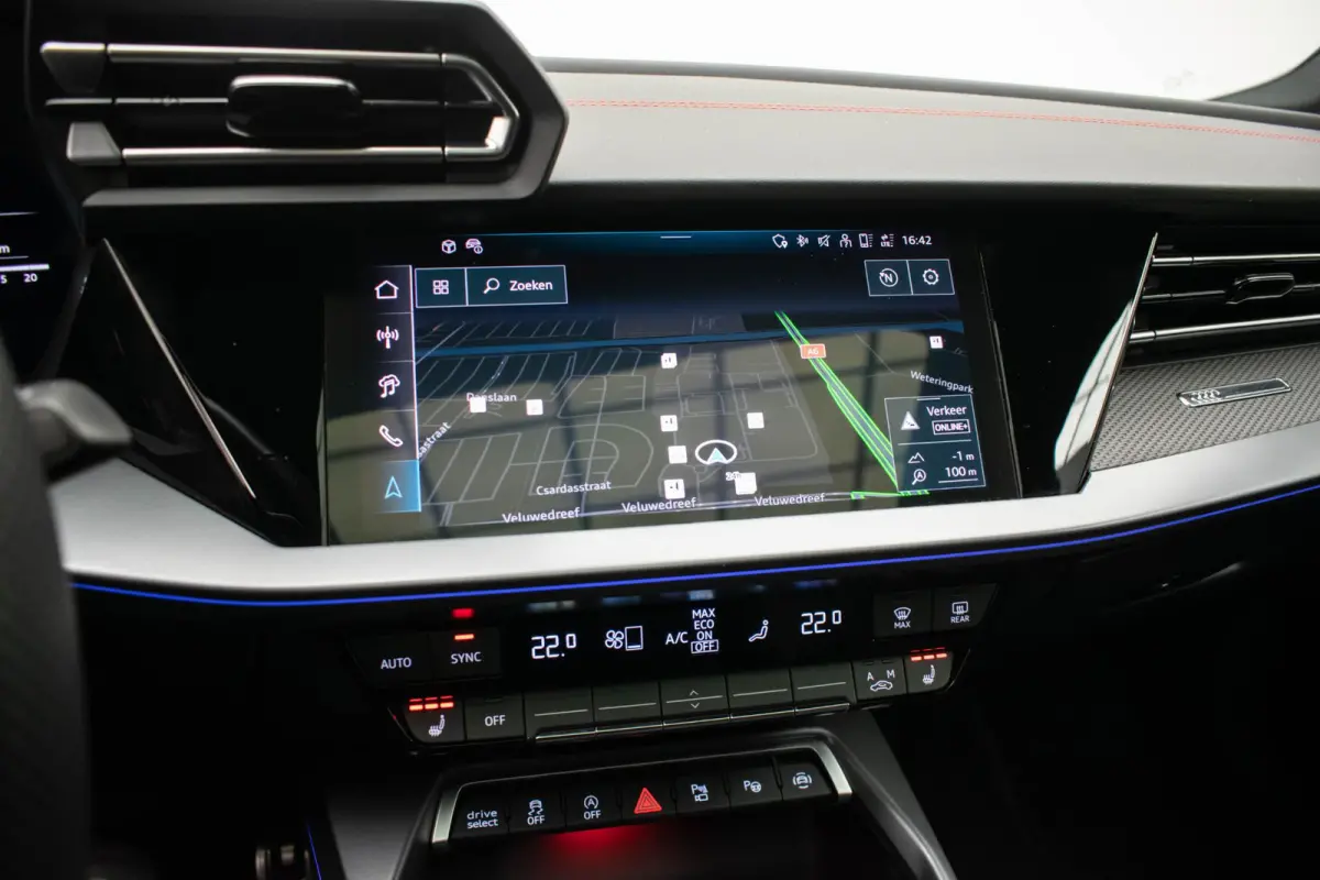 35 TFSI S edition |3xS-line|Pano|Carbon|HUD|Sonos|Memory|RS Stoelen