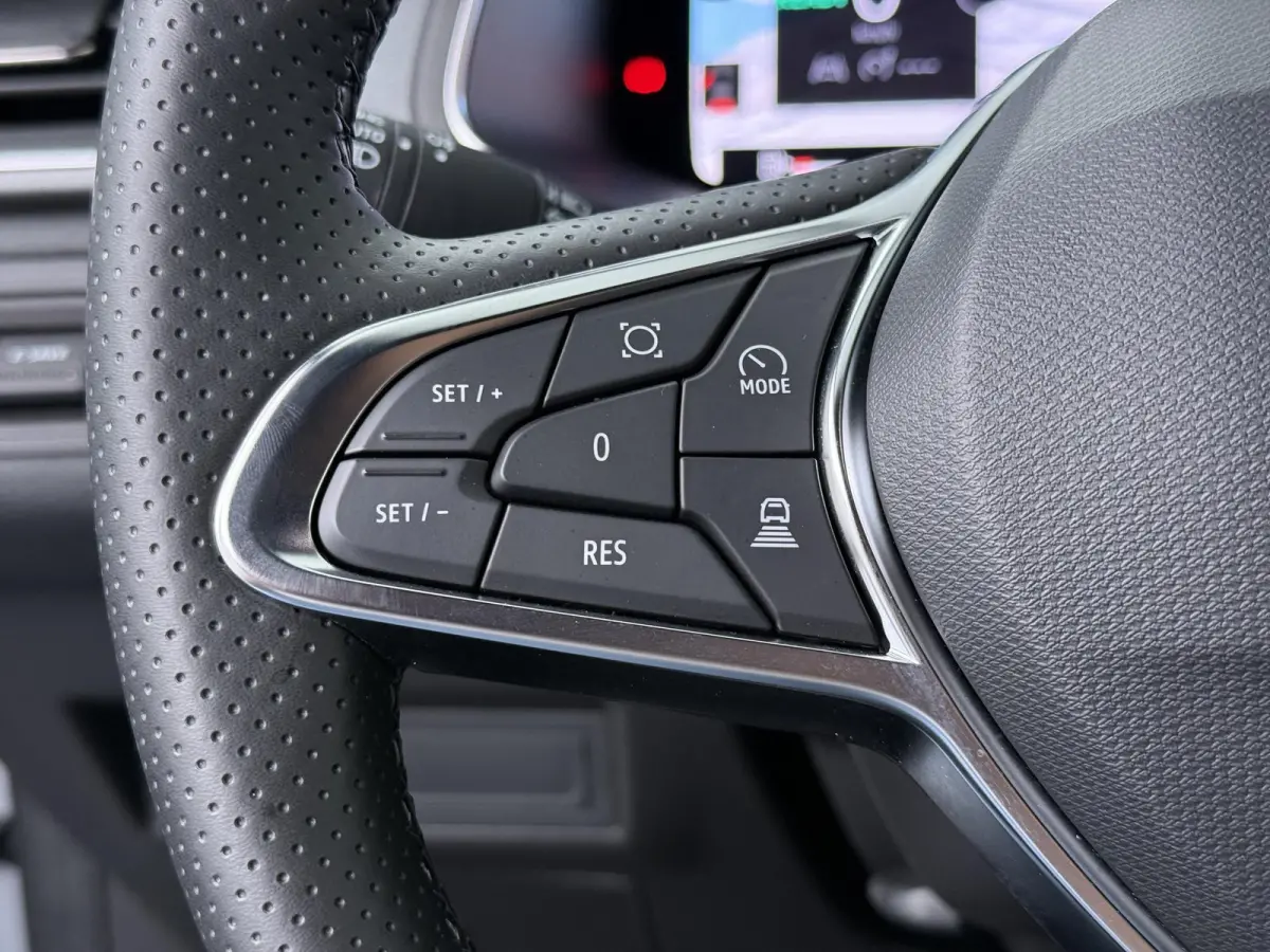techno full hybrid E-Tech 160 | Google Navigatie | Parkeercamera | Climate Control |
