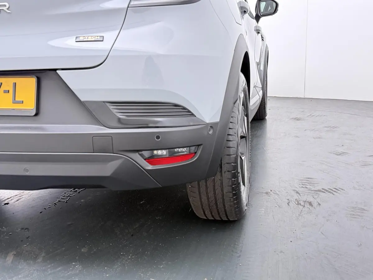 techno full hybrid E-Tech 160 | Google Navigatie | Parkeercamera | Climate Control |
