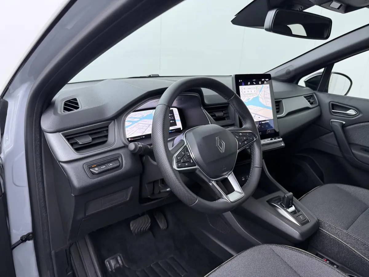 techno full hybrid E-Tech 160 | Google Navigatie | Parkeercamera | Climate Control |