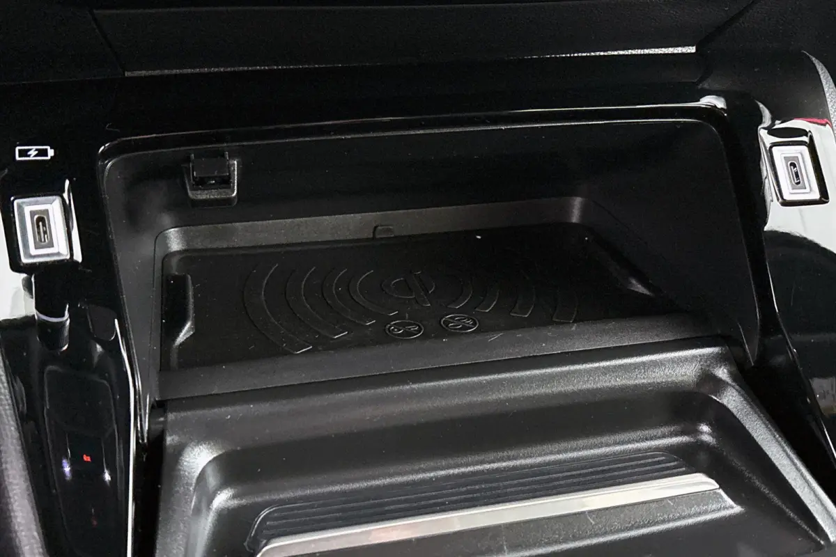 1.2 Hybrid 145 e-DCS6 GT Achteruitrijcamera Keyless Apple CarPlay