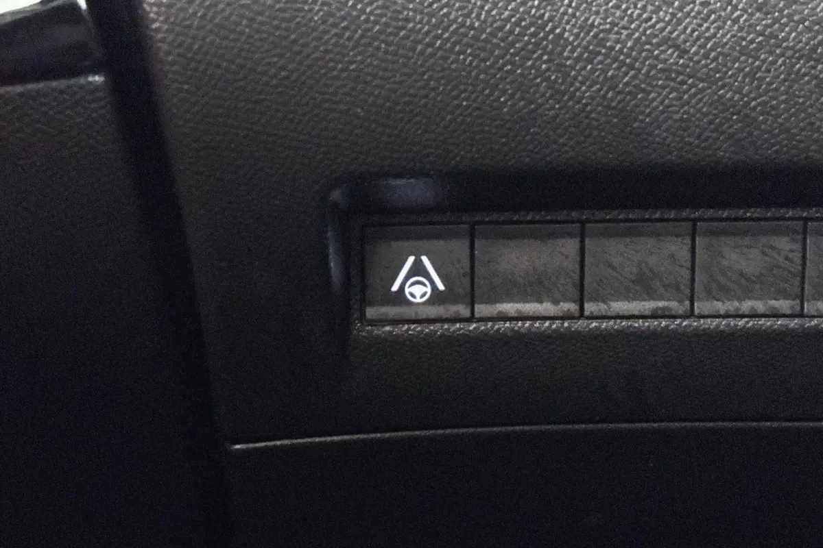 1.2 Hybrid 145 e-DCS6 GT Achteruitrijcamera Keyless Apple CarPlay